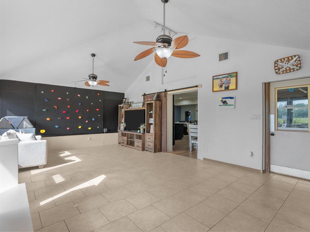 5924 County Road 166, Alvin, Texas image 24