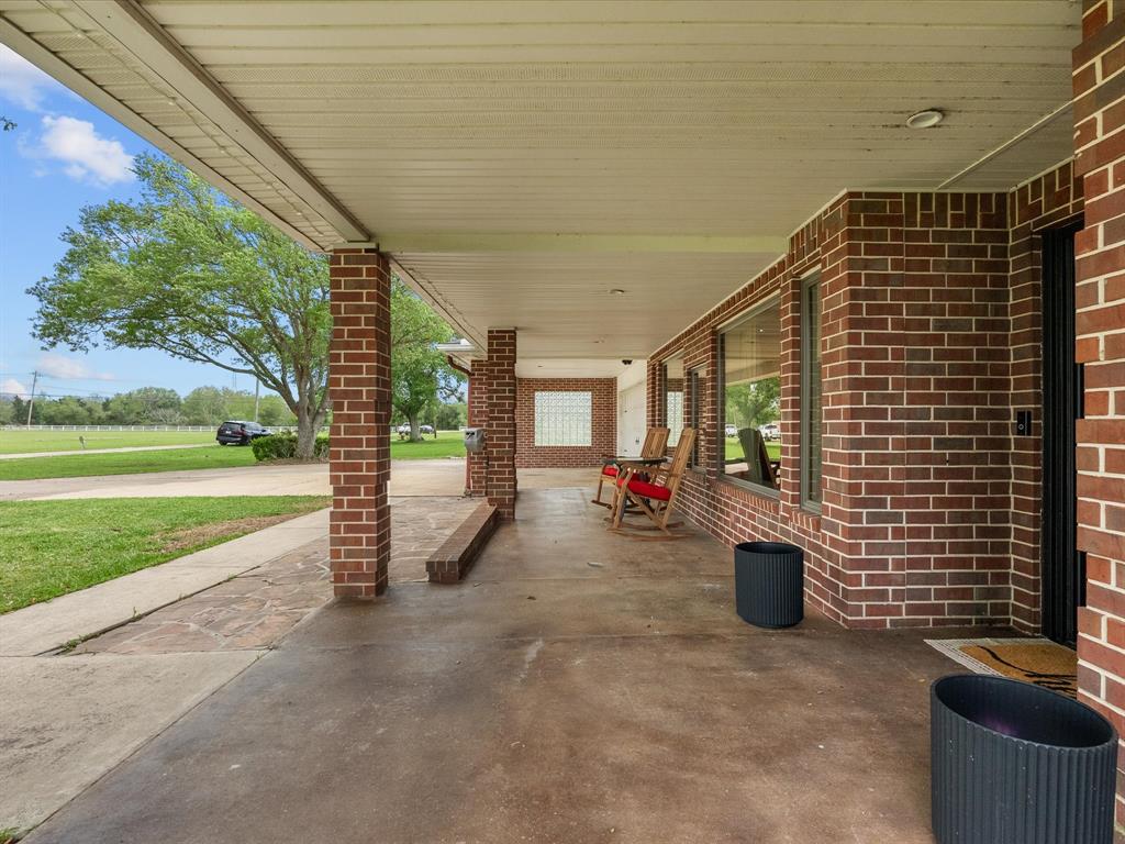 5924 County Road 166, Alvin, Texas image 48