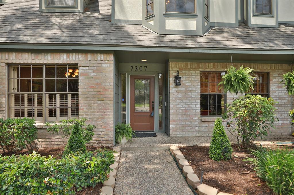 7307 Maidstone Lane