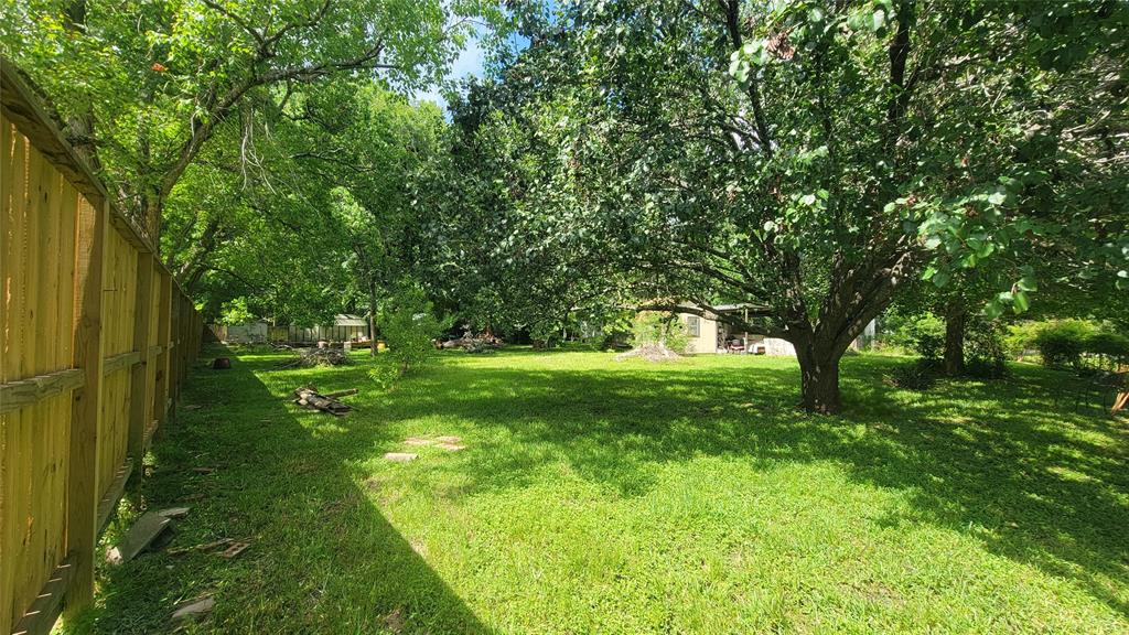 8010 Rolling Oaks Drive S