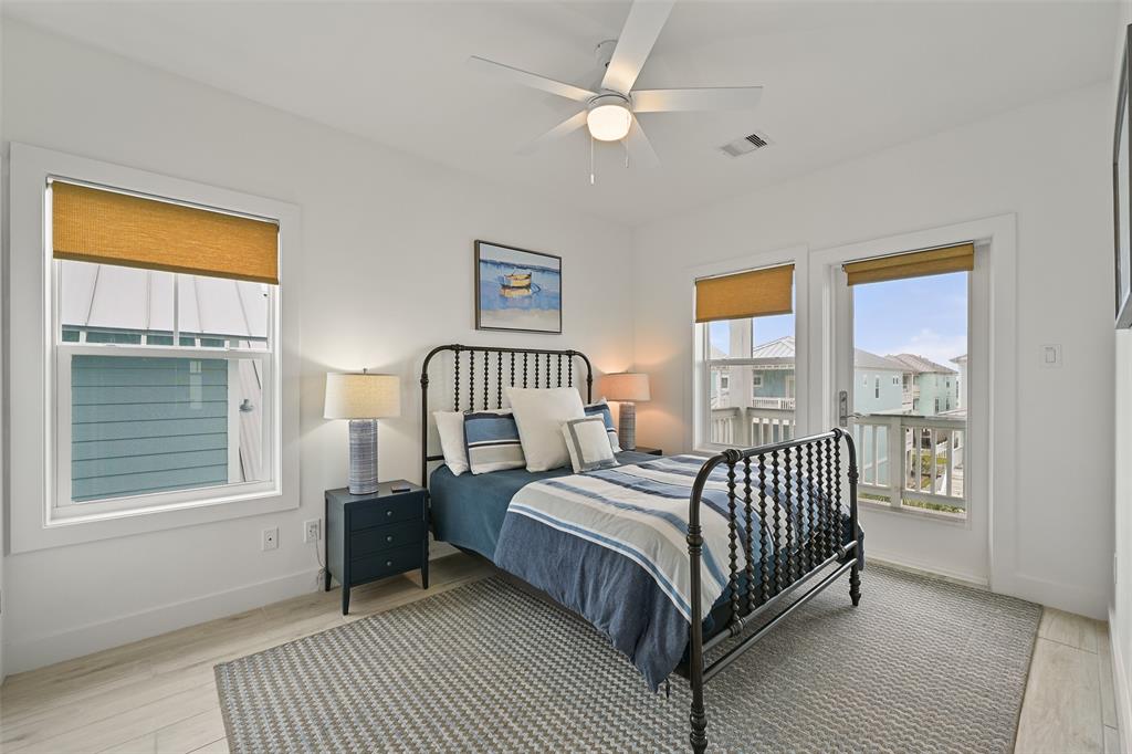 3811 Neptune, Galveston, Texas image 37