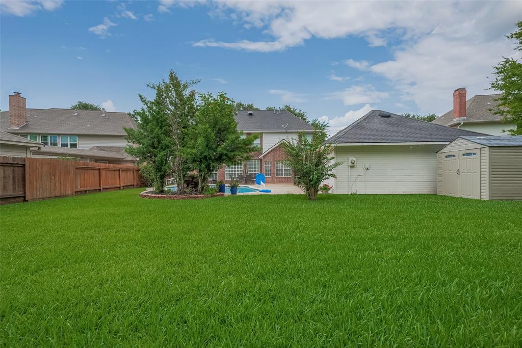 3423 Autumn Bend Drive, Sugar Land, Texas image 41