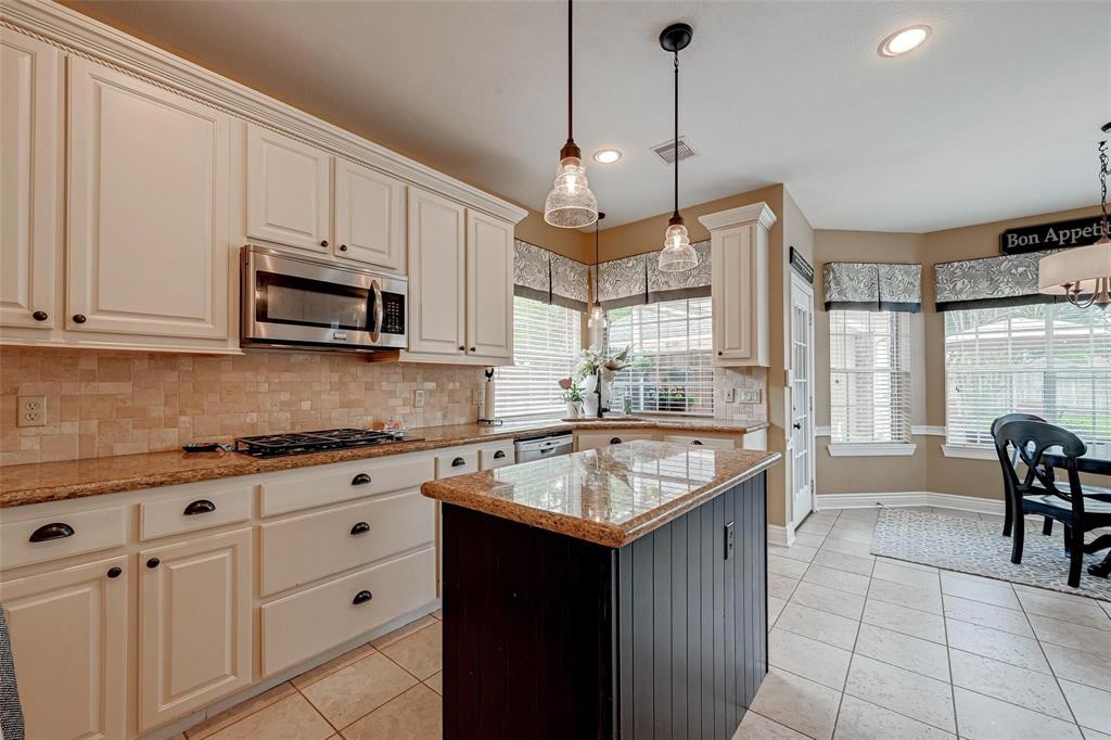 3423 Autumn Bend Drive, Sugar Land, Texas image 19