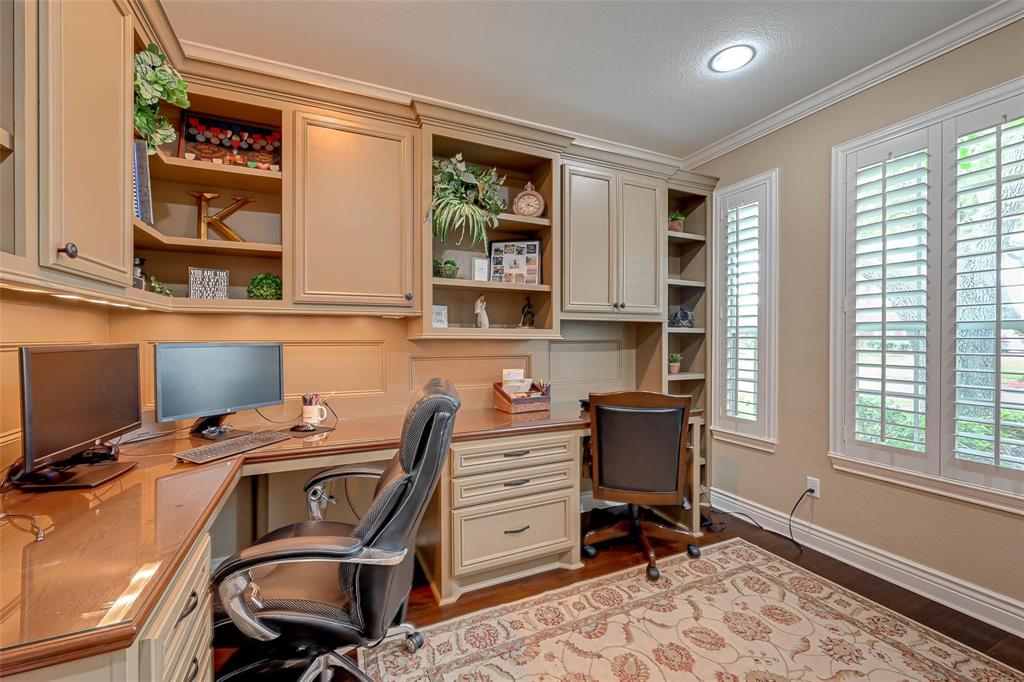 3423 Autumn Bend Drive, Sugar Land, Texas image 7