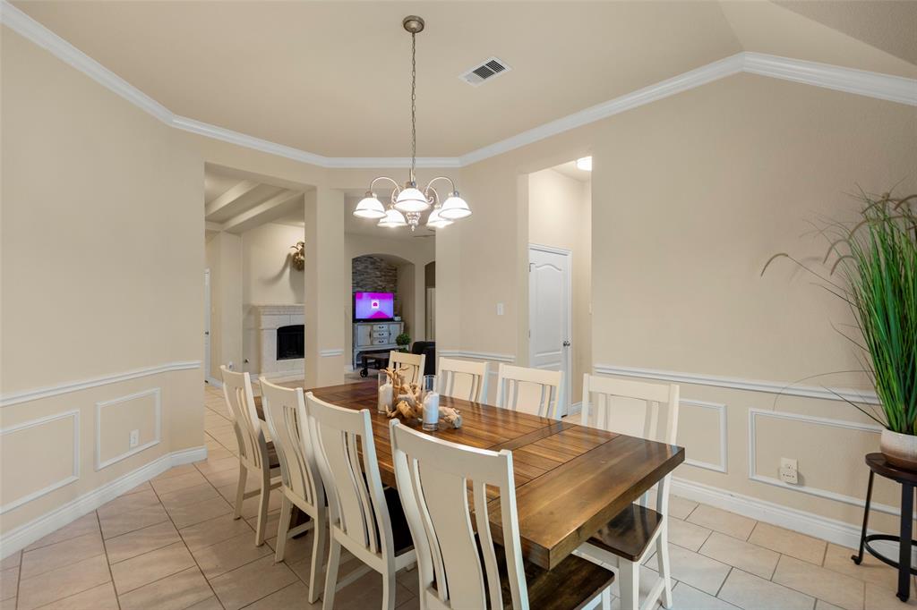 7602 Eastwood Lake Lane, Richmond, Texas image 4