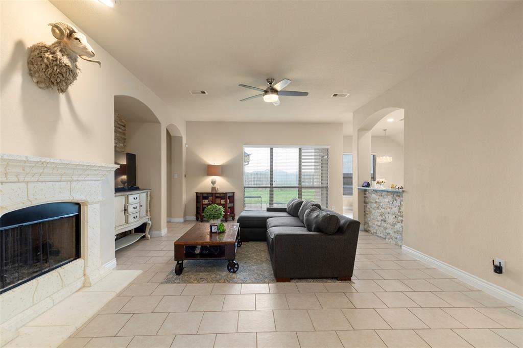 7602 Eastwood Lake Lane, Richmond, Texas image 9