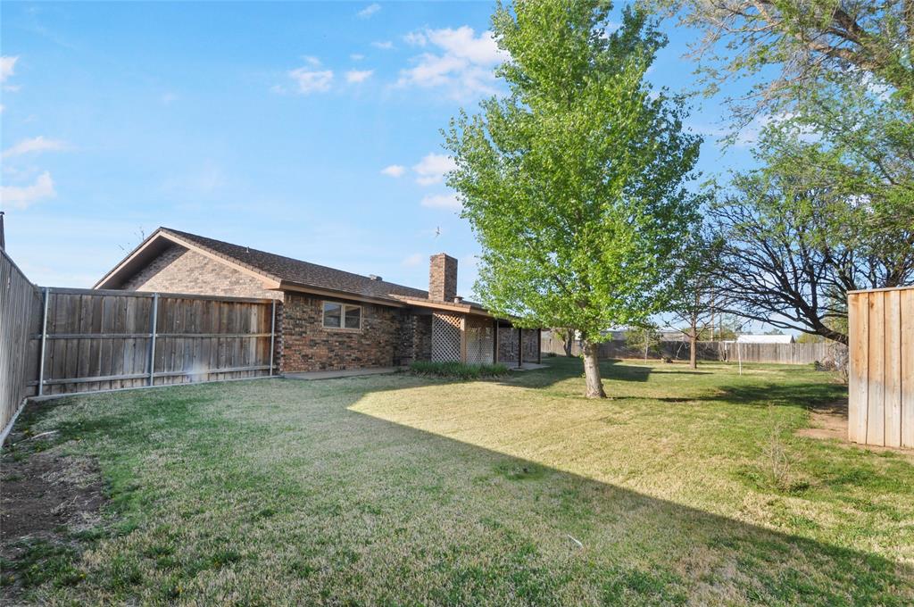 811 Sherwood Lane, Bovina, Texas image 5