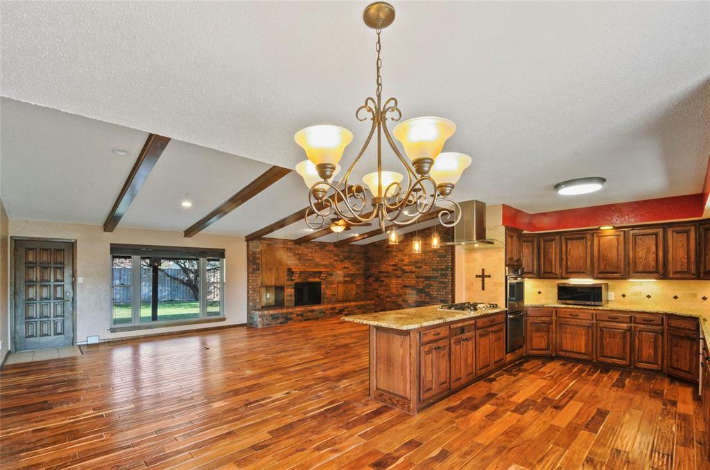 811 Sherwood Lane, Bovina, Texas image 16