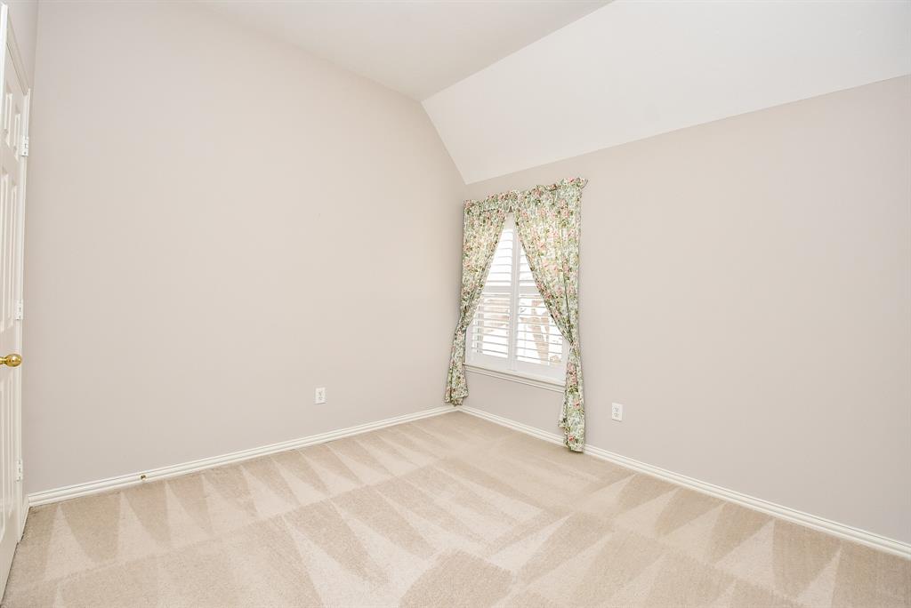 12530 Fern Creek Trail, Humble, Texas image 36