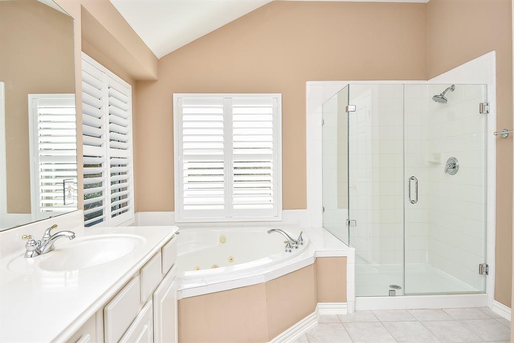 12530 Fern Creek Trail, Humble, Texas image 33