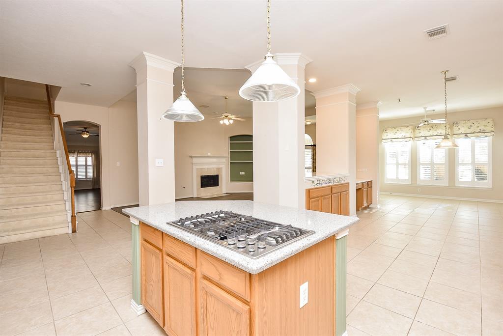 12530 Fern Creek Trail, Humble, Texas image 21