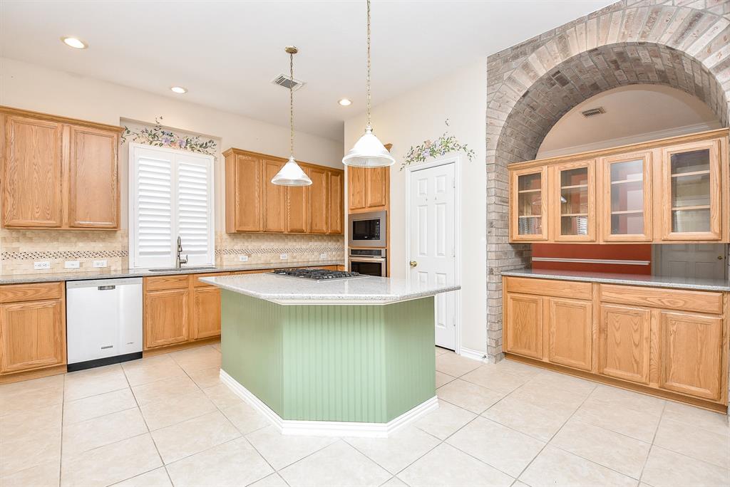 12530 Fern Creek Trail, Humble, Texas image 19