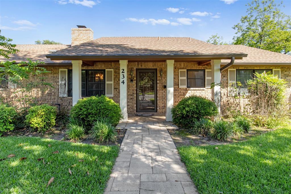 234 W Pecan Street, La Grange, Texas image 1