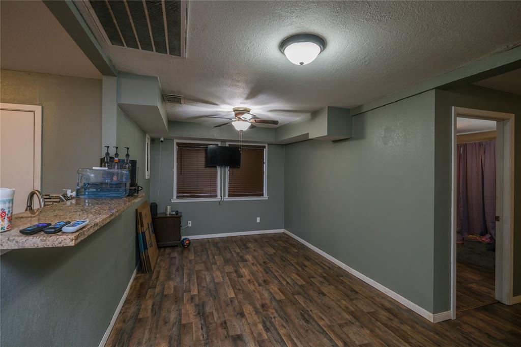 1135 Yaupon Street, Freeport, Texas image 9