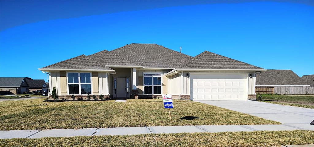 1 Gemstone Court, Angleton, Texas image 1