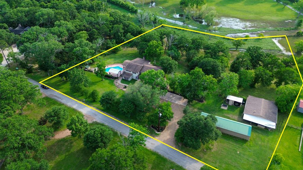 35523 Pontiac Drive