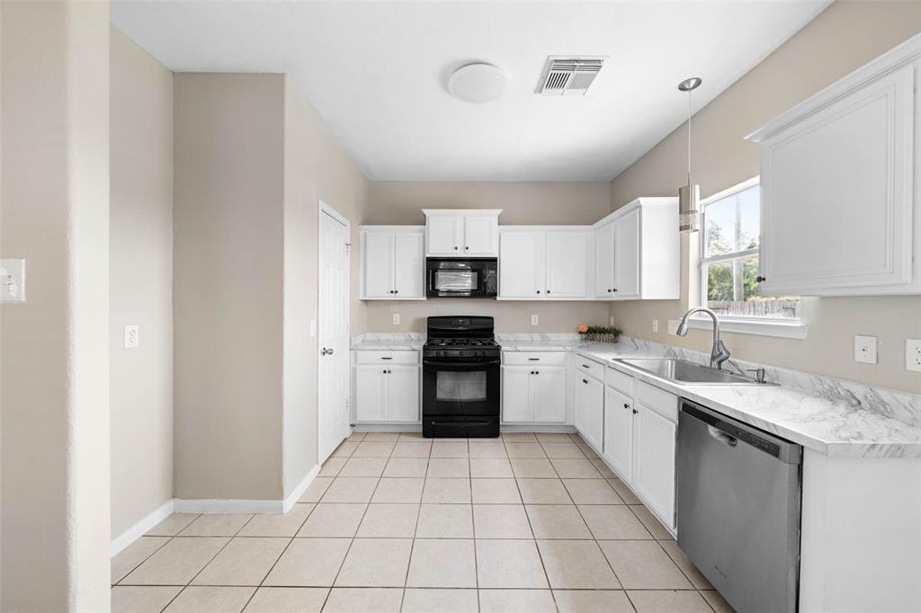 15542 Lady Shery Lane