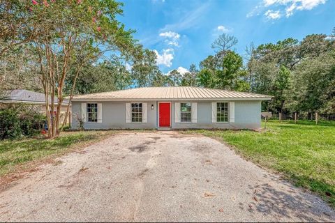 A home in New Caney