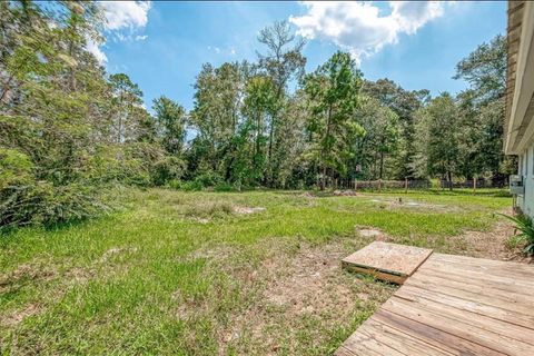 A home in New Caney