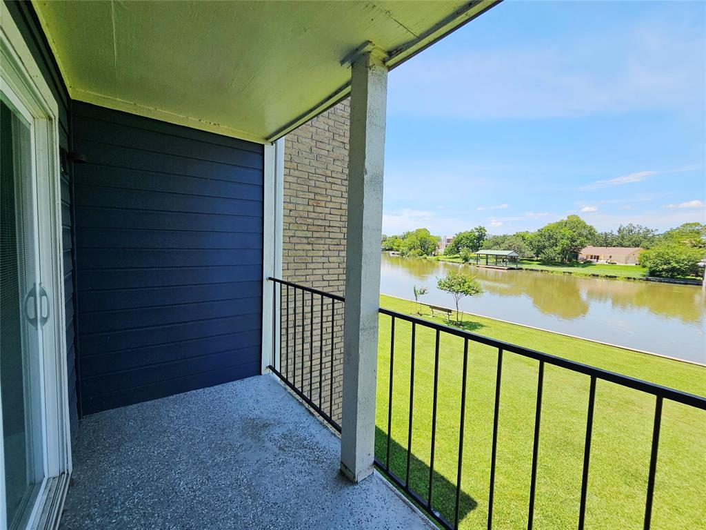 18511 Egret Bay Boulevard 107