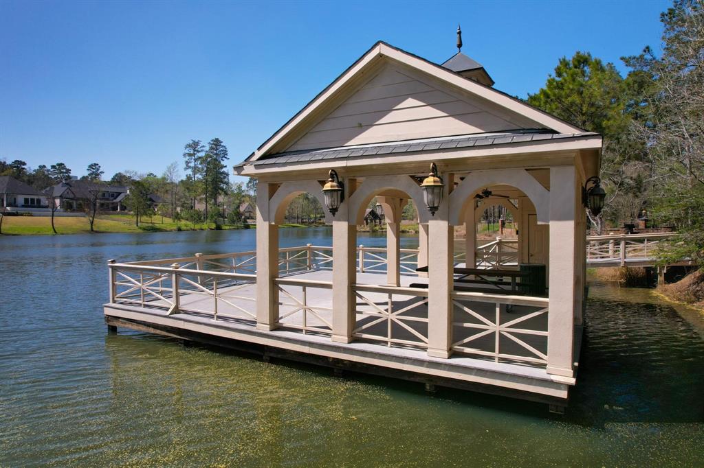 10326 Hunter Creek Lane, Conroe, Texas image 47