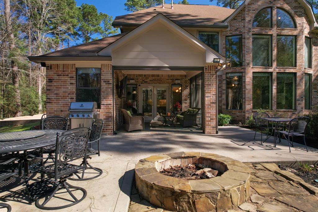10326 Hunter Creek Lane, Conroe, Texas image 40