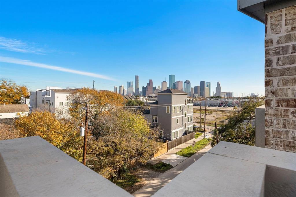 2103 Crockett Street, Houston, Texas image 24