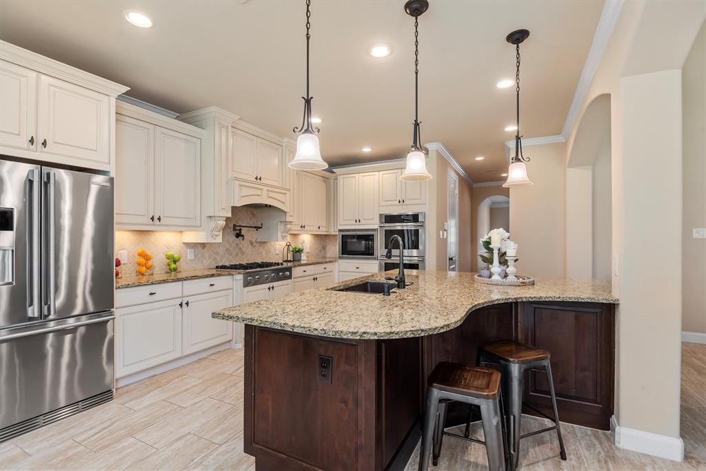 19023 Wild Thornberry Drive, Tomball, Texas image 19