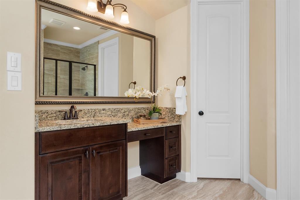 19023 Wild Thornberry Drive, Tomball, Texas image 34