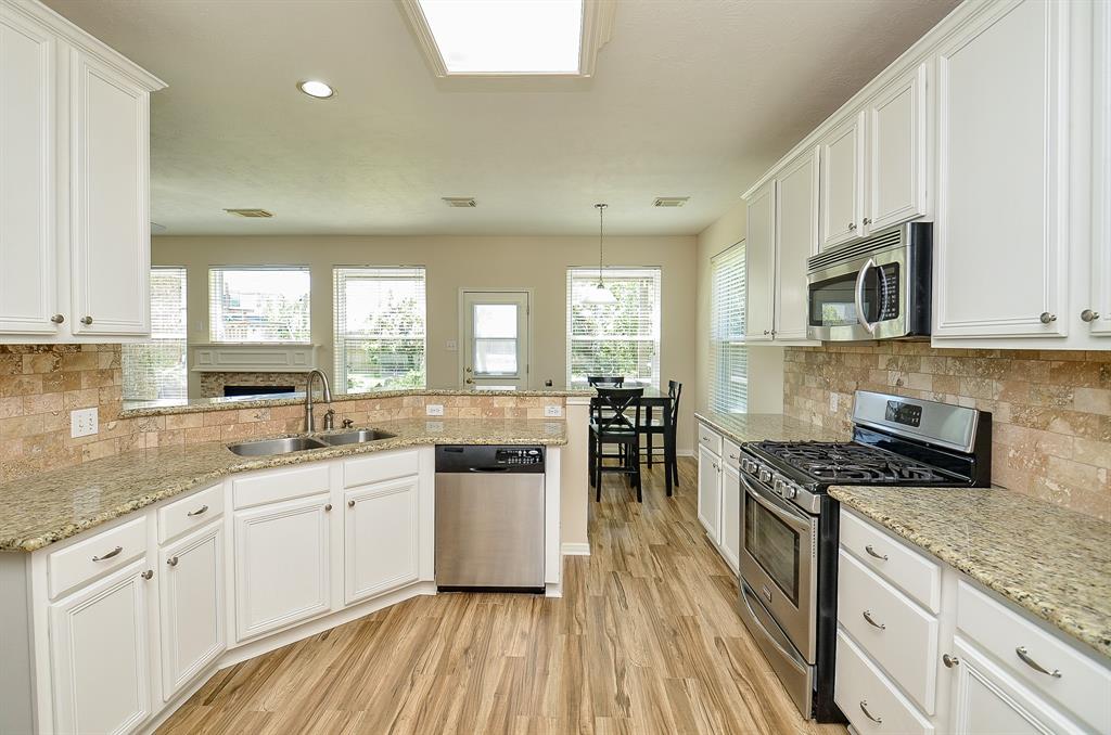 4134 Foxbrush Lane, Sugar Land, Texas image 13