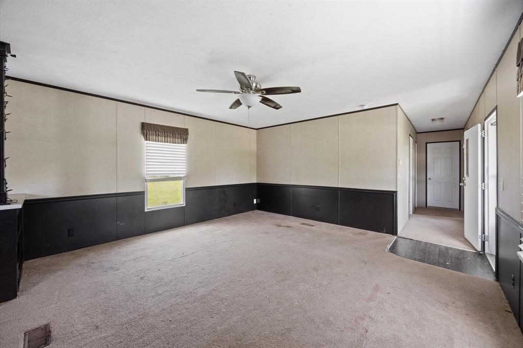3919 Stables Lane, Crosby, Texas image 8