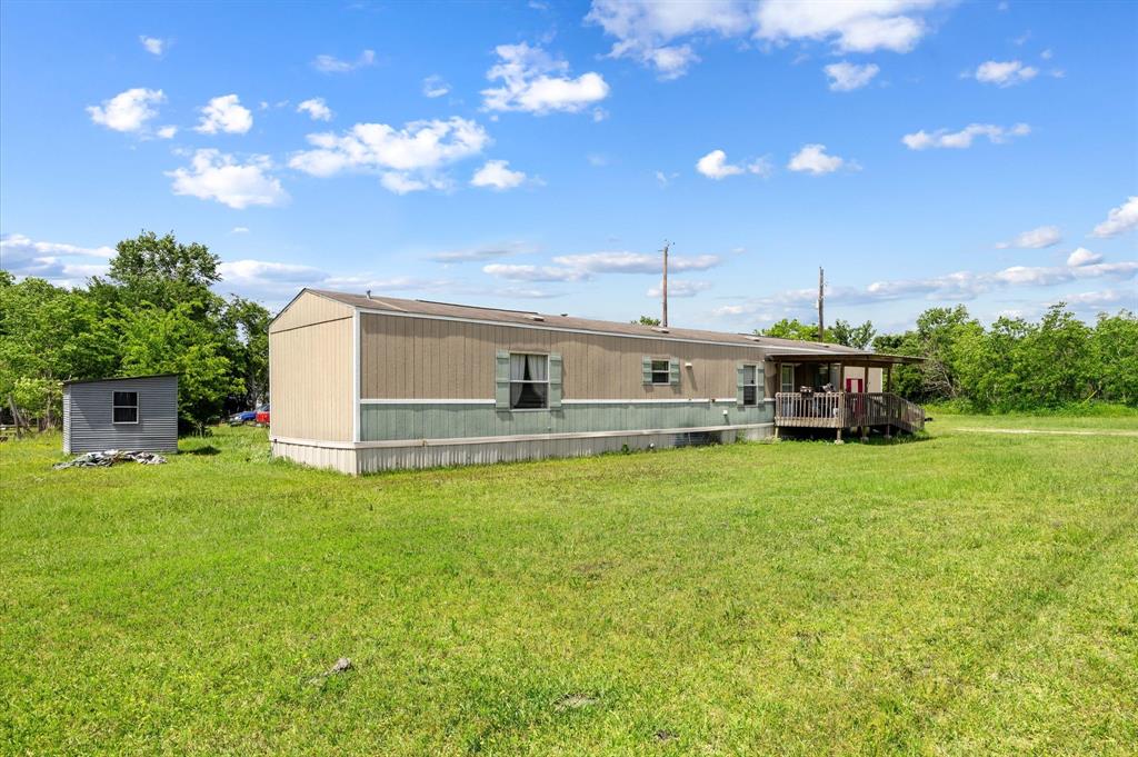 property-search 2 3919 Stables Lane