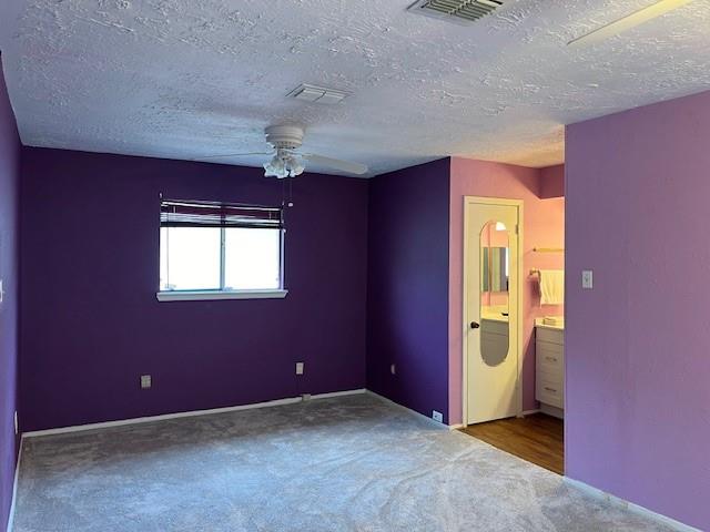 Houston, Texas 77072, United States, 2 Bedrooms Bedrooms, ,2 BathroomsBathrooms,Residential,Pending,45359