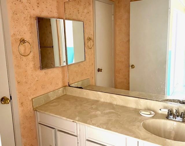 Houston, Texas 77072, United States, 2 Bedrooms Bedrooms, ,2 BathroomsBathrooms,Residential,Pending,45359