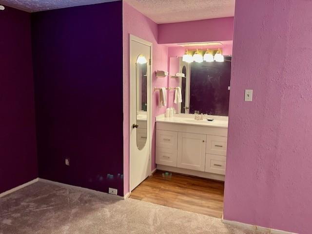 Houston, Texas 77072, United States, 2 Bedrooms Bedrooms, ,2 BathroomsBathrooms,Residential,Pending,45359