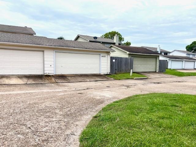 Houston, Texas 77072, United States, 2 Bedrooms Bedrooms, ,2 BathroomsBathrooms,Residential,Pending,45359