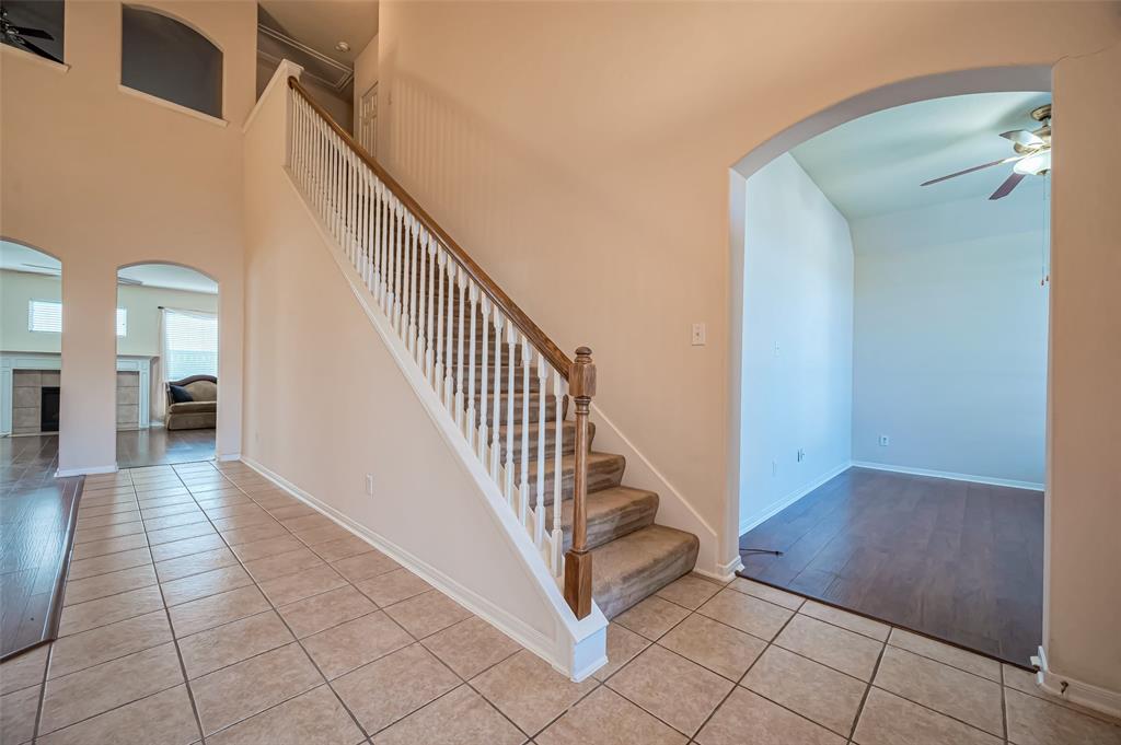 2107 Auburn Vale Street, Katy, Texas image 5