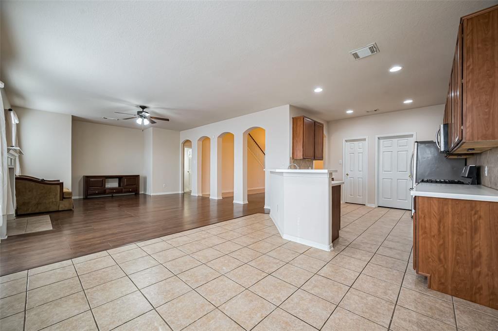 2107 Auburn Vale Street, Katy, Texas image 11