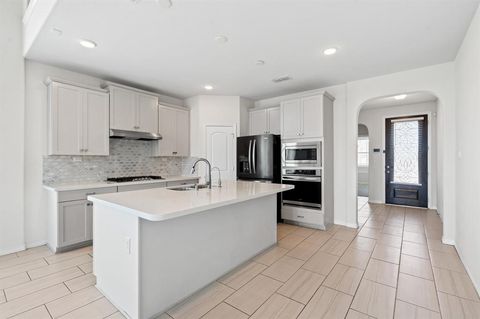 MLS: 52622618