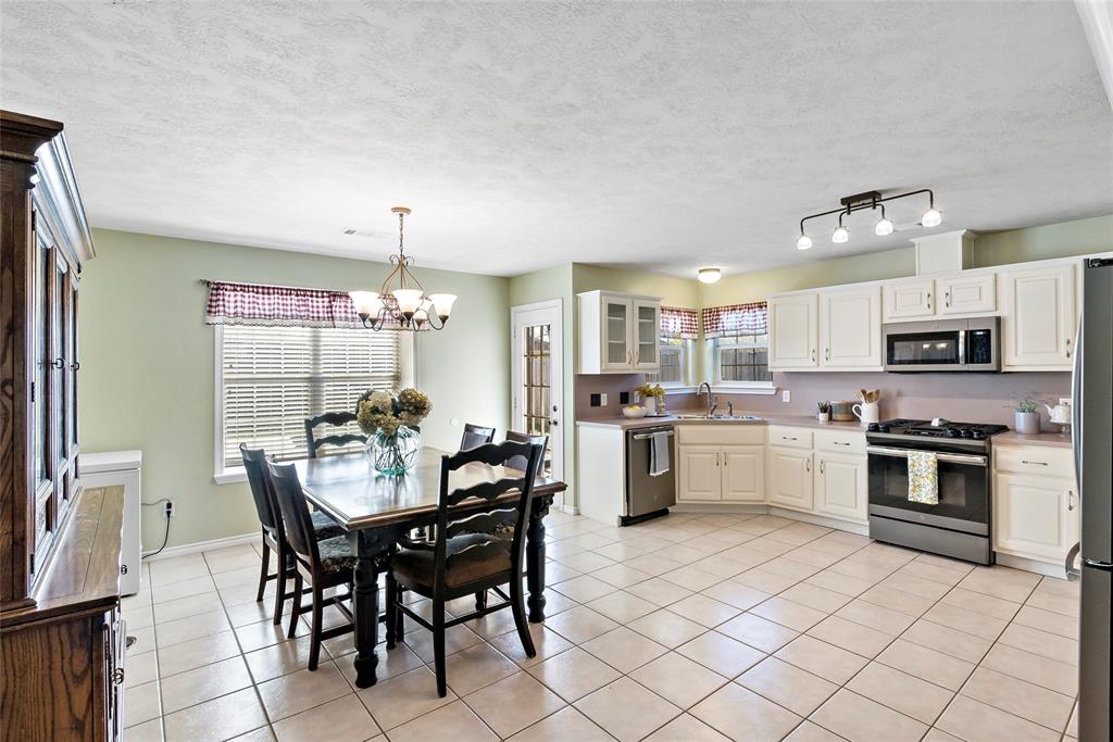 1110 Chesapeake Lane, College Station, Texas image 11