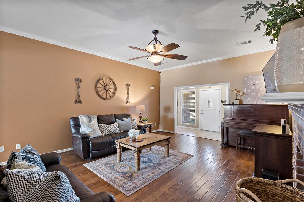 1110 Chesapeake Lane, College Station, Texas image 9