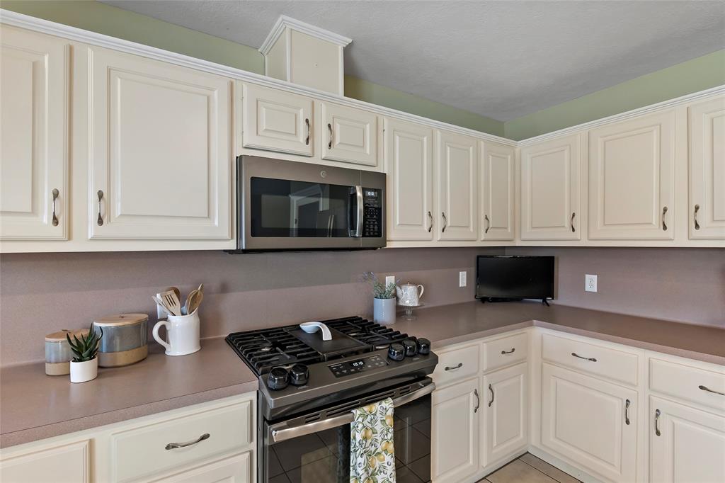 1110 Chesapeake Lane, College Station, Texas image 16