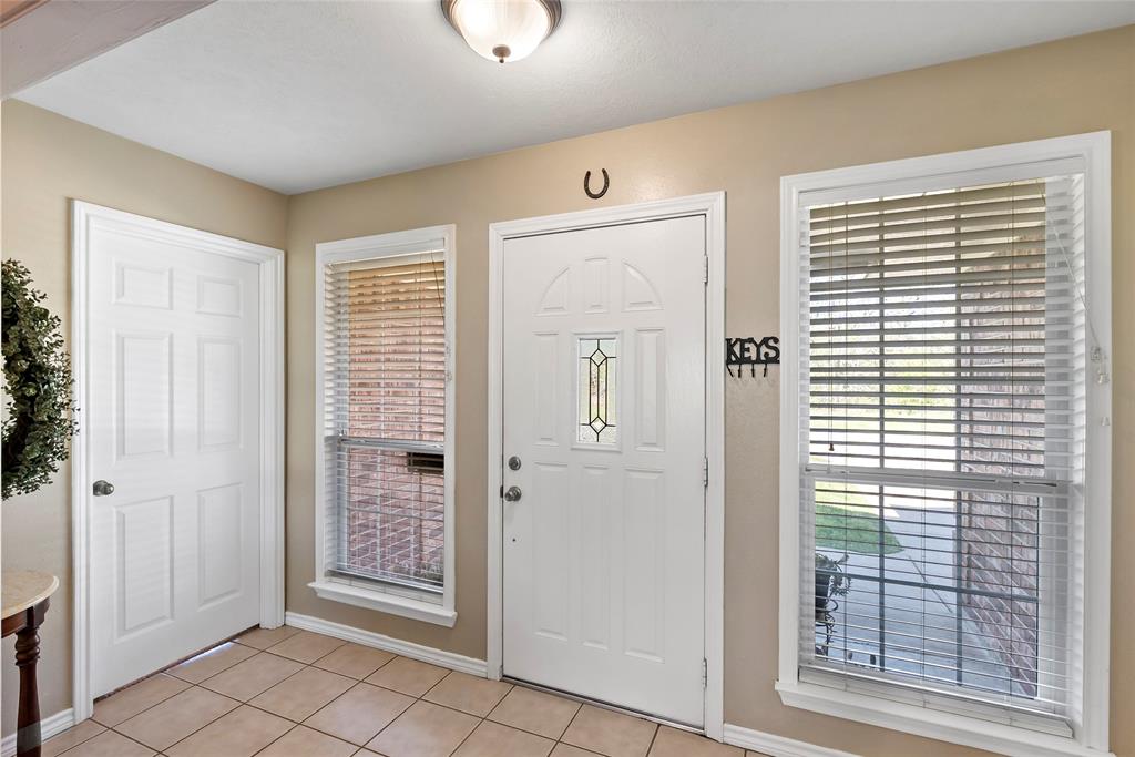 1110 Chesapeake Lane, College Station, Texas image 6