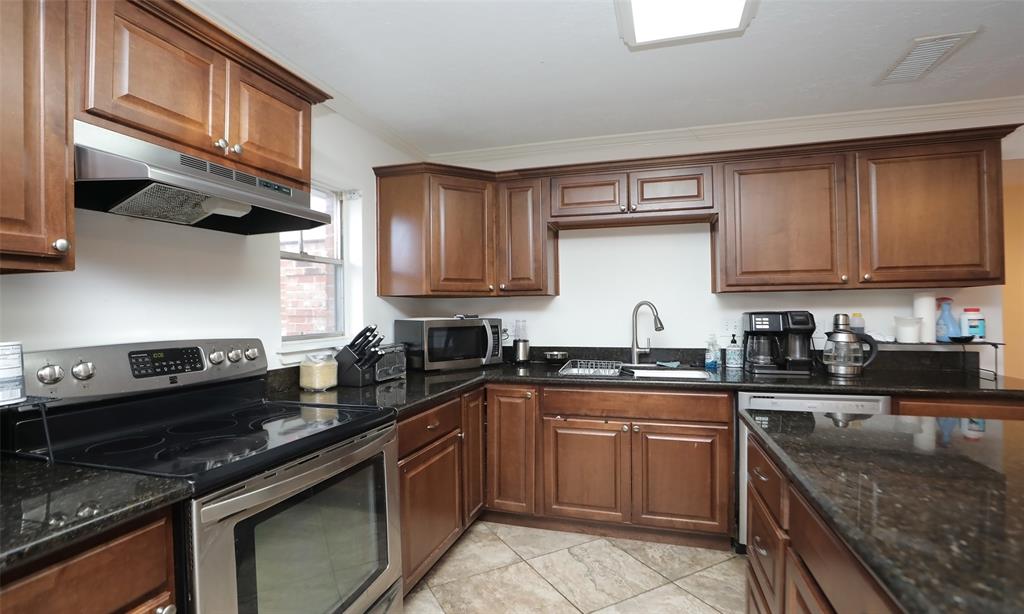 3400 Timmons Lane #48, Houston, Texas image 8
