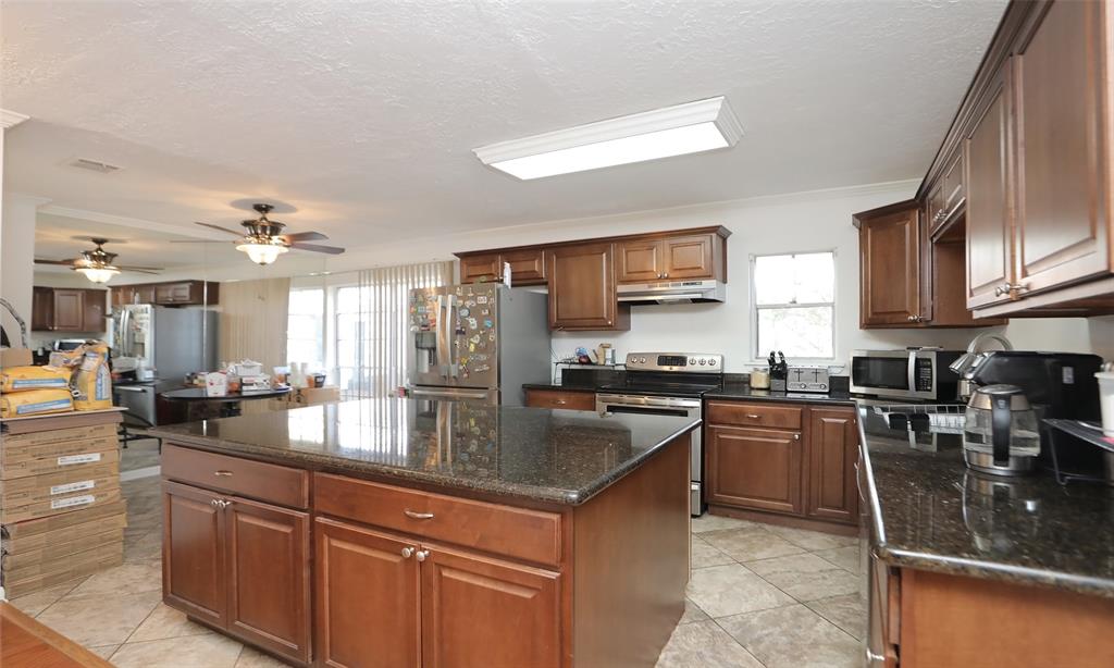 3400 Timmons Lane #48, Houston, Texas image 9