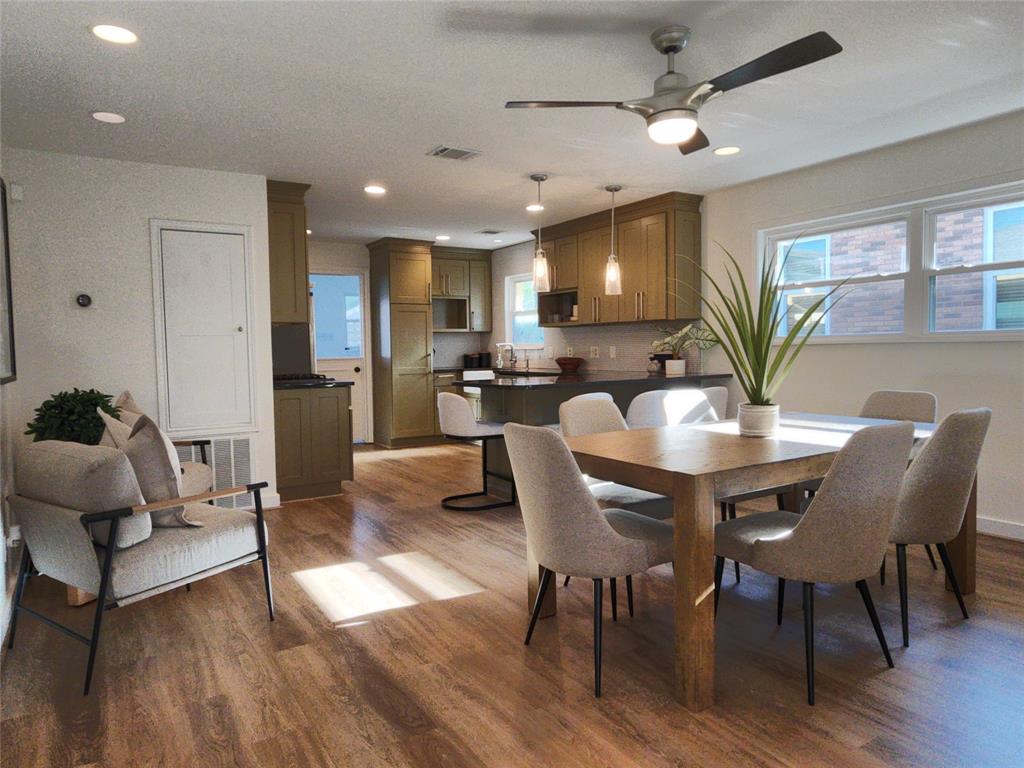 4413 Avenue O, Galveston, Texas image 3