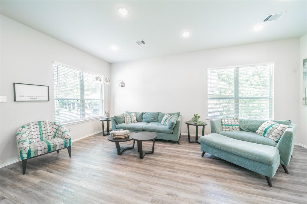 1206 Oxon Run