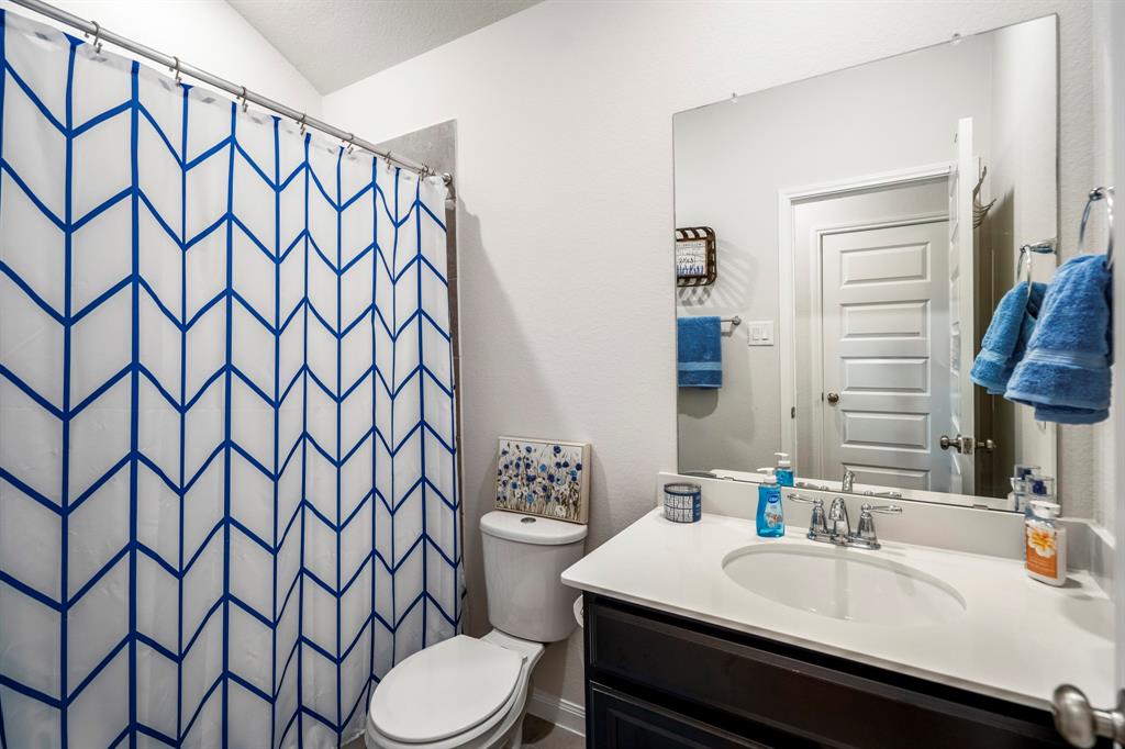 2311 E Winding Pines Drive, Tomball, Texas image 19