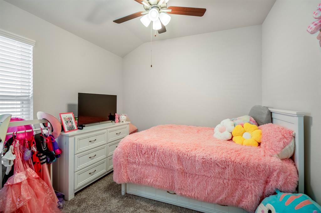 2311 E Winding Pines Drive, Tomball, Texas image 20