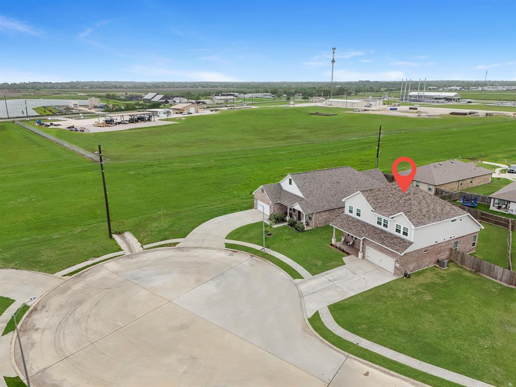 630 Rain Cloud Drive, Baytown, Texas image 25